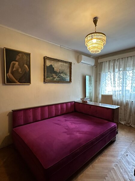 Liviu Rebreanu, apartament 4 camere, 2 gr. sanitare.